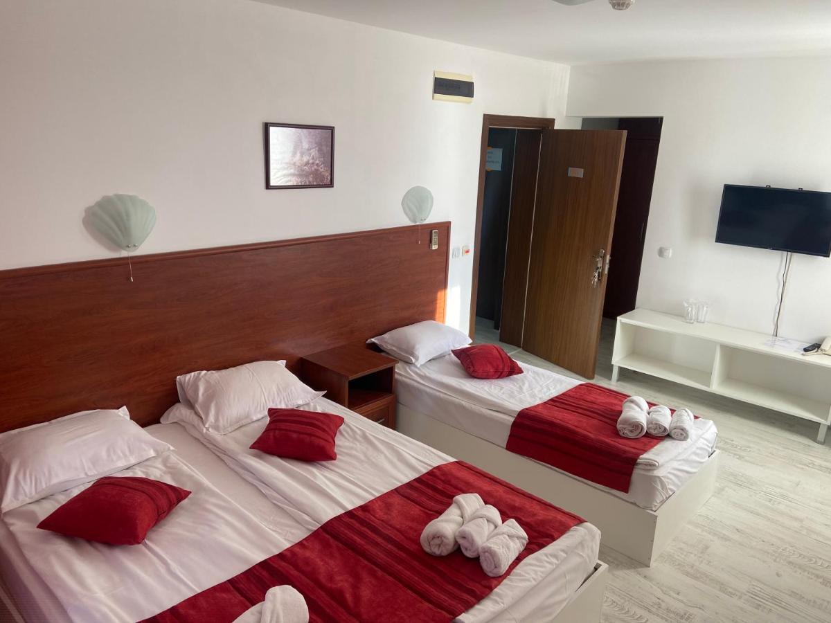 Ribarska Sreshta Family Hotel Tsarevo Exterior photo