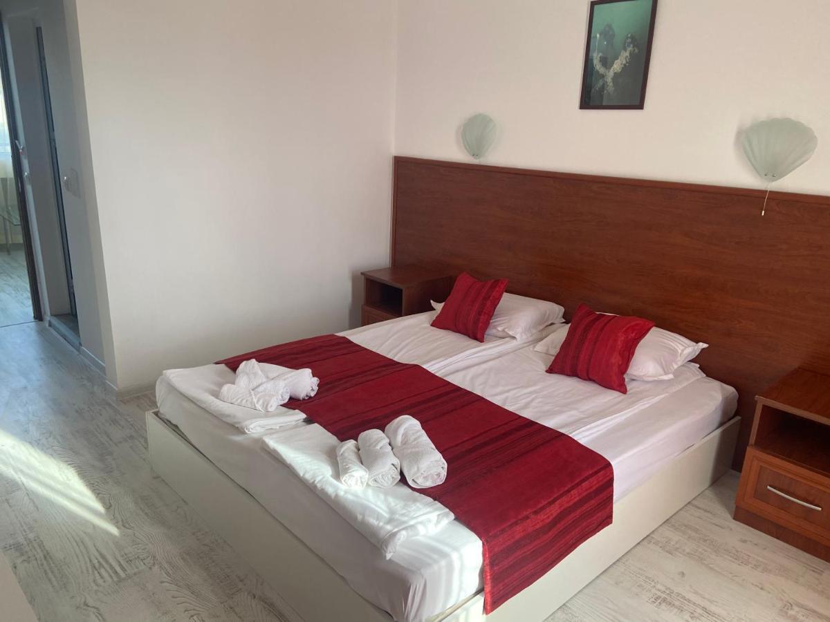 Ribarska Sreshta Family Hotel Tsarevo Exterior photo